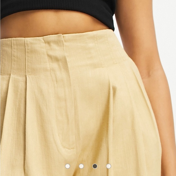 NWOT ASOS | Hourglass seamed waist short with linen in neutral - Picture 4 of 9